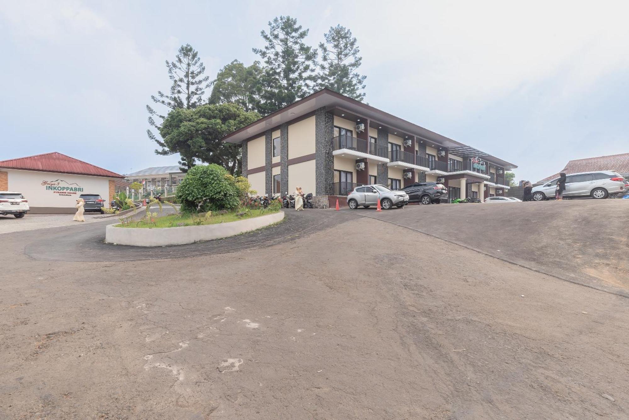 Urbanview Hotel Inkoppabri Cisarua Puncak Extérieur photo
