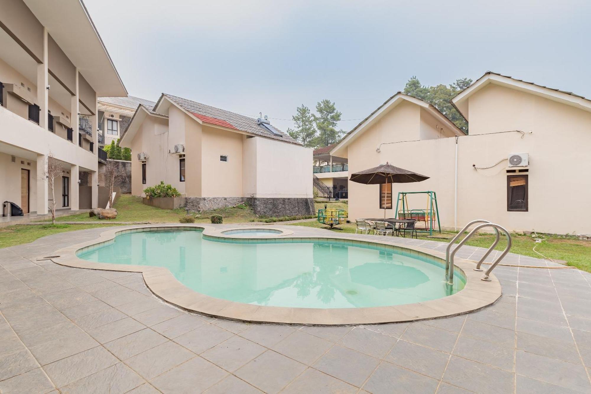 Urbanview Hotel Inkoppabri Cisarua Puncak Extérieur photo